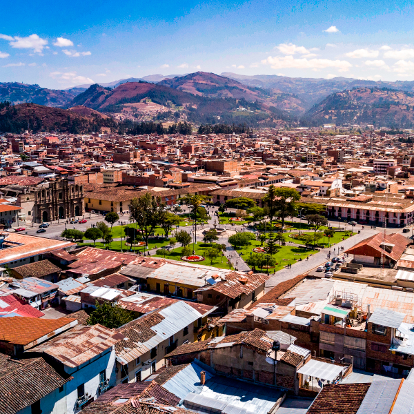 La ciudad de cajamarca desde arriba
