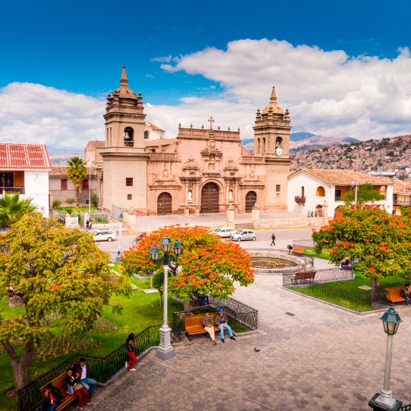 la plaza de armas en ayacucho