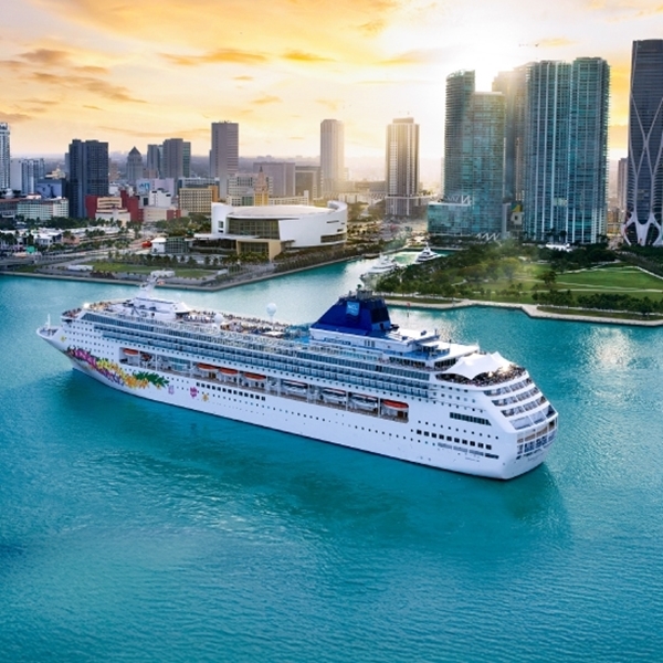 CRUCERO POR MEDIO ORIENTE CON AEREO