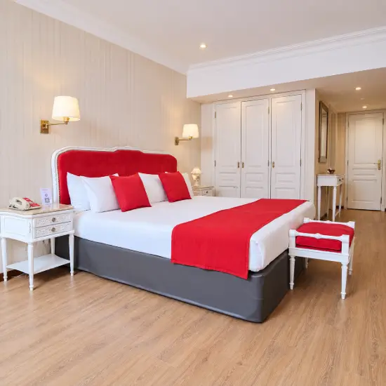 Habitación Ramada by Wyndham Centro