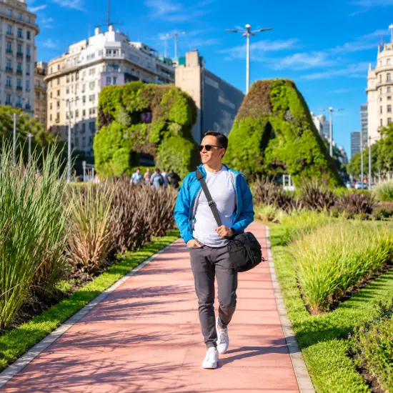 Turista paseando en Buenos Aires